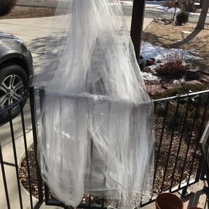 Cathedral length veil